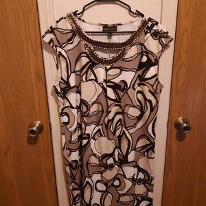 Size 16 Dana Buchman summer dress in neutral tones